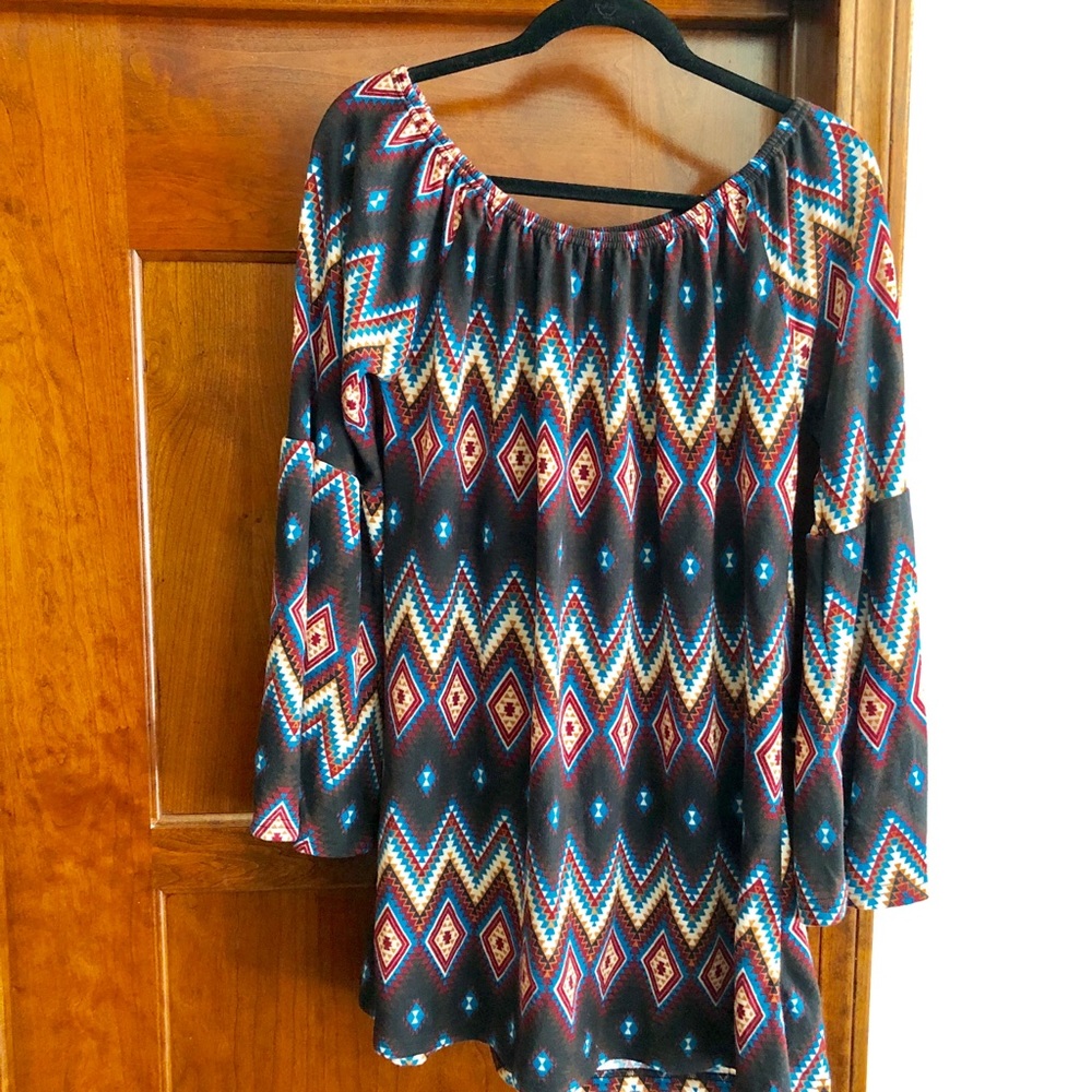 Soft Tunic/Dress w/Bell sleeves mosaic print